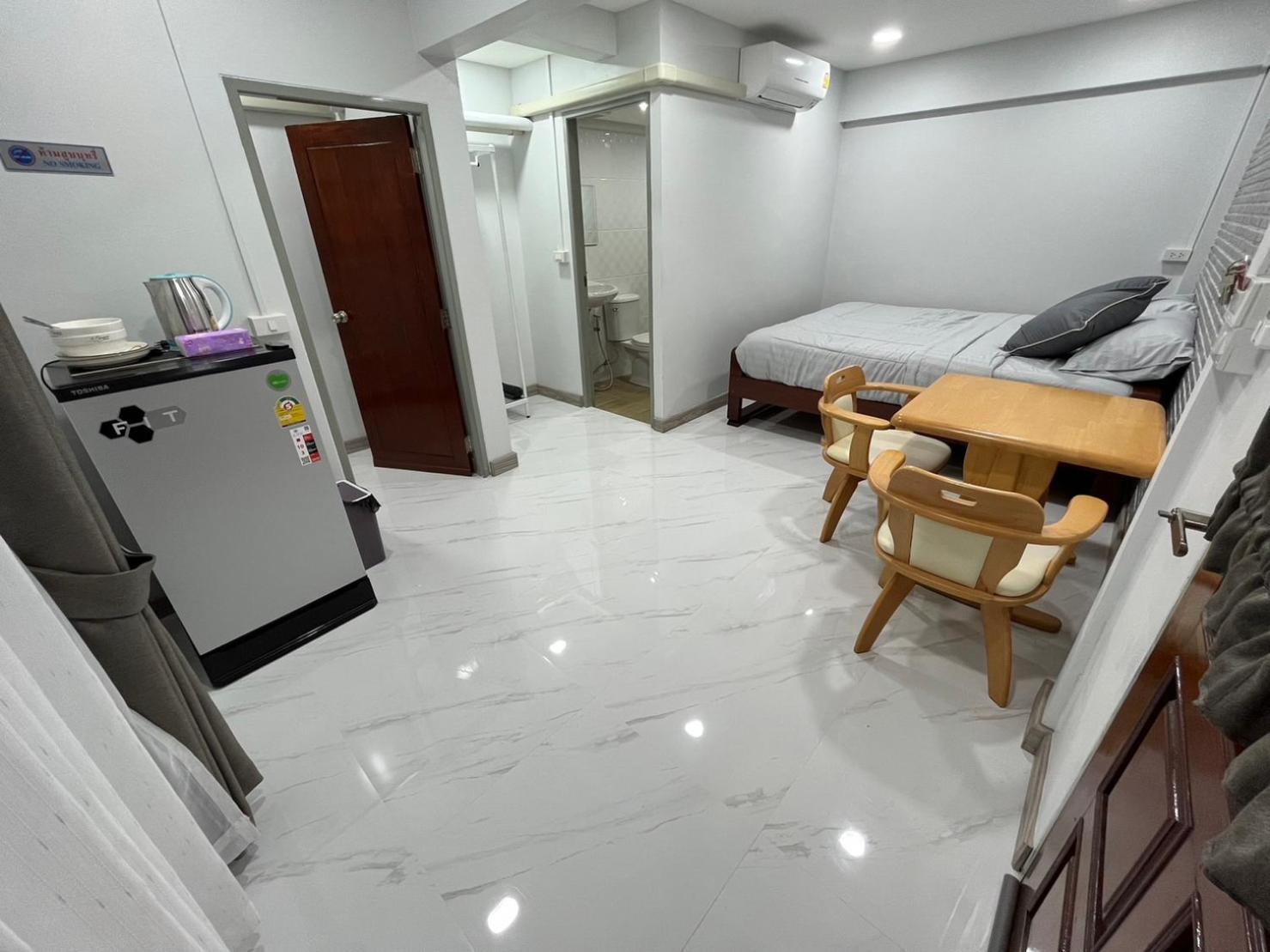 Number9 Bangkoknoi Bkk Hotel Екстериор снимка