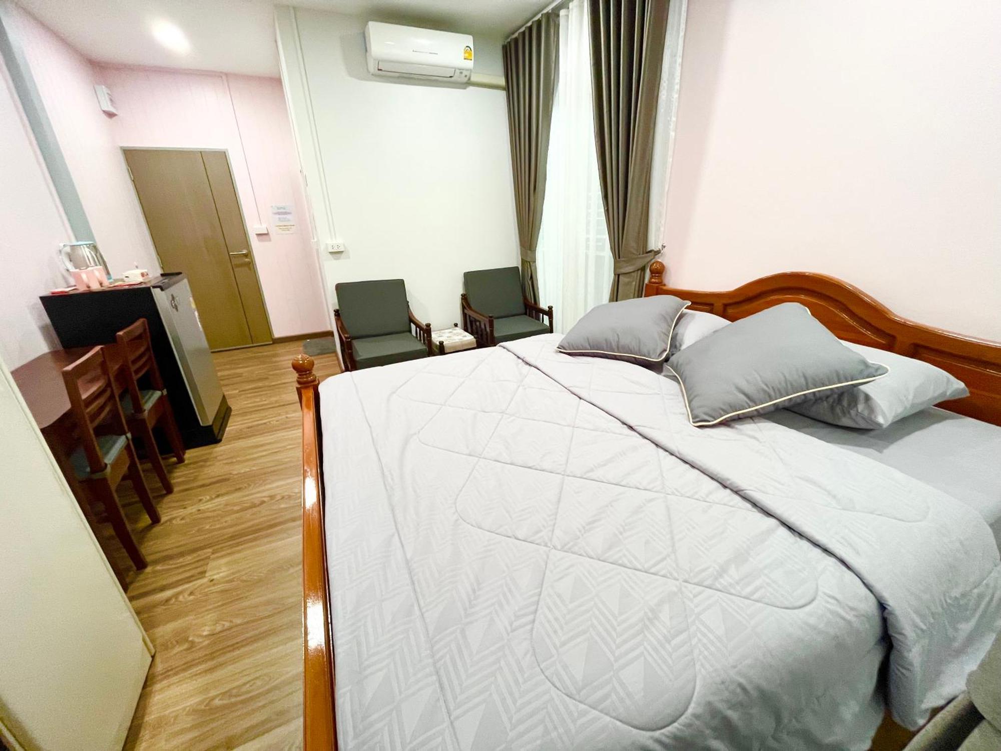 Number9 Bangkoknoi Bkk Hotel Екстериор снимка