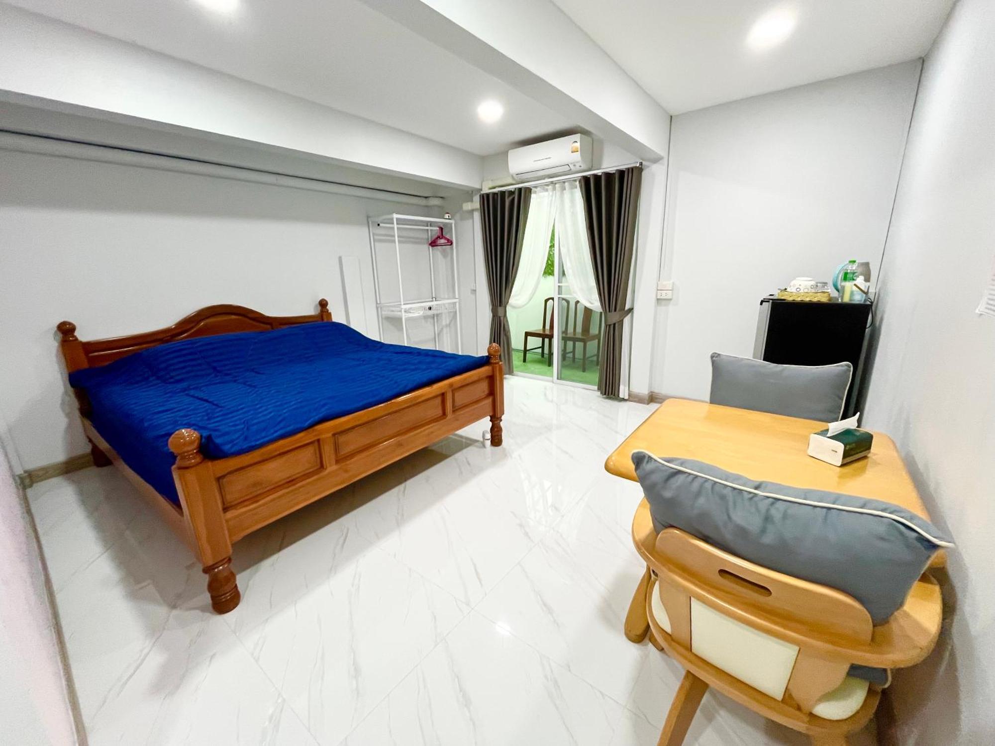 Number9 Bangkoknoi Bkk Hotel Екстериор снимка